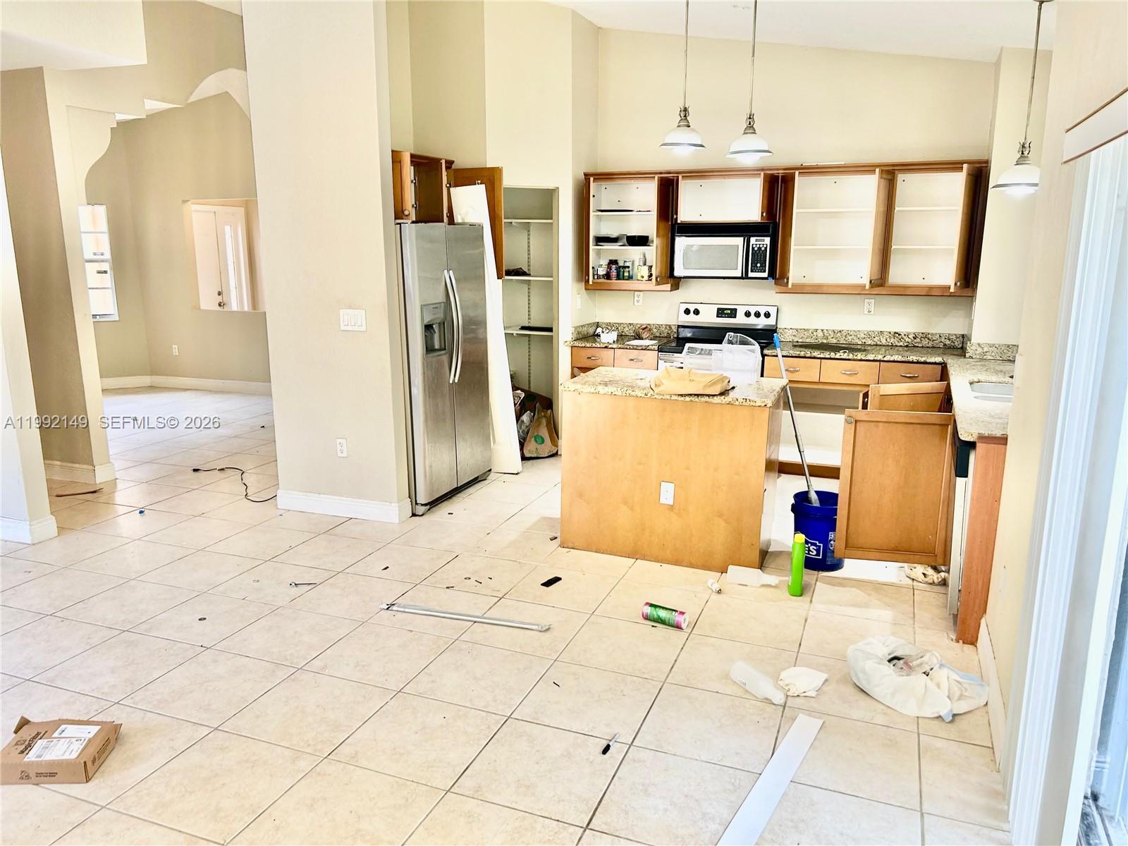 1445 SW 11th Pl Fort Lauderdale, FL 33312