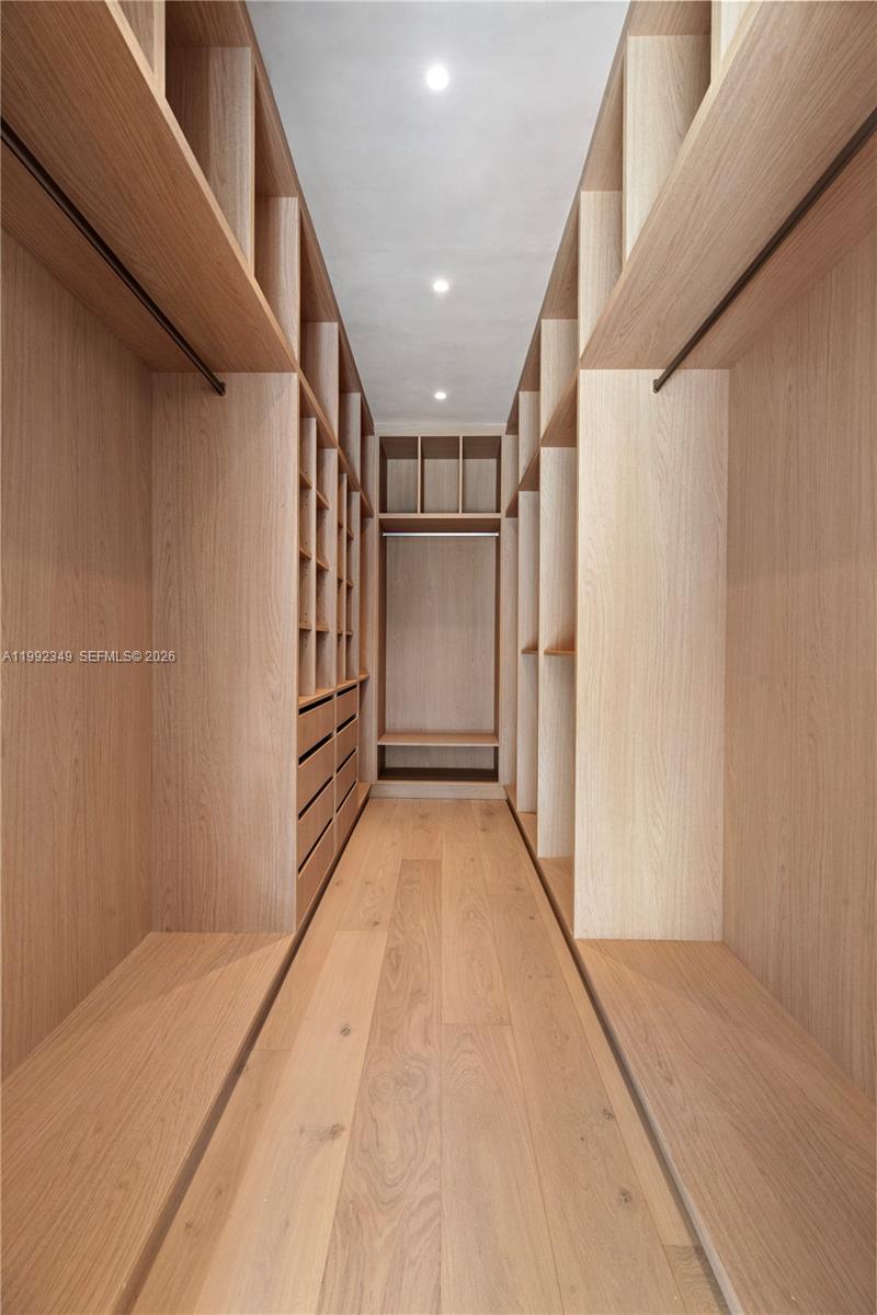 4430 Royal Palm Ave Miami Beach, FL 33140