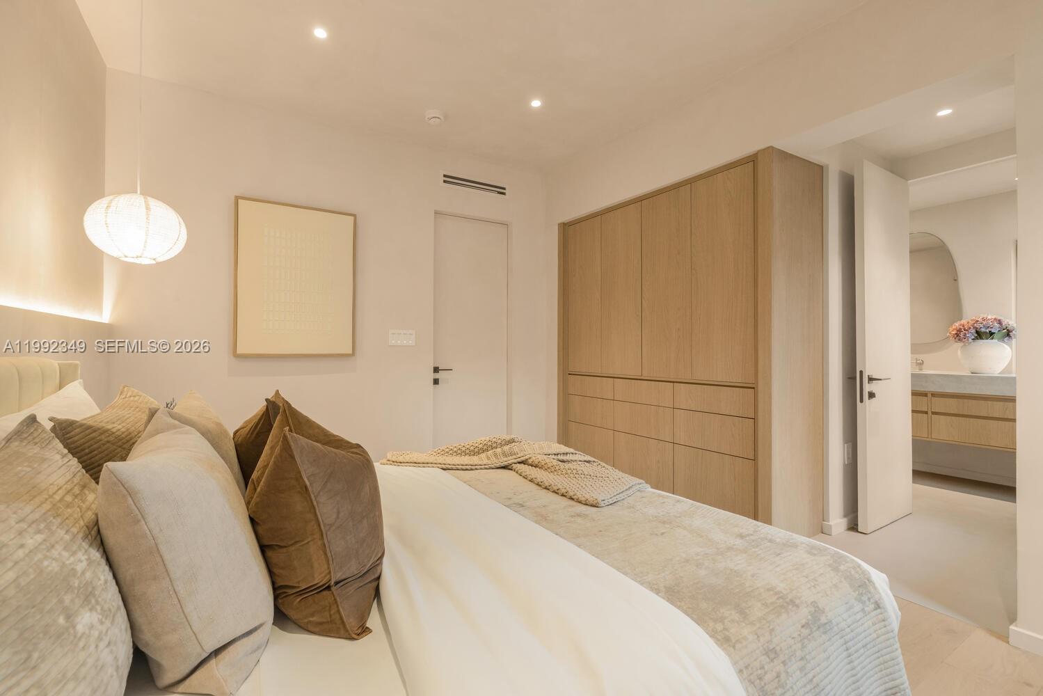 4430 Royal Palm Ave Miami Beach, FL 33140