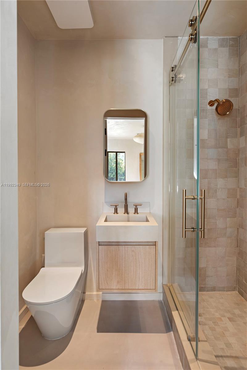 4430 Royal Palm Ave Miami Beach, FL 33140