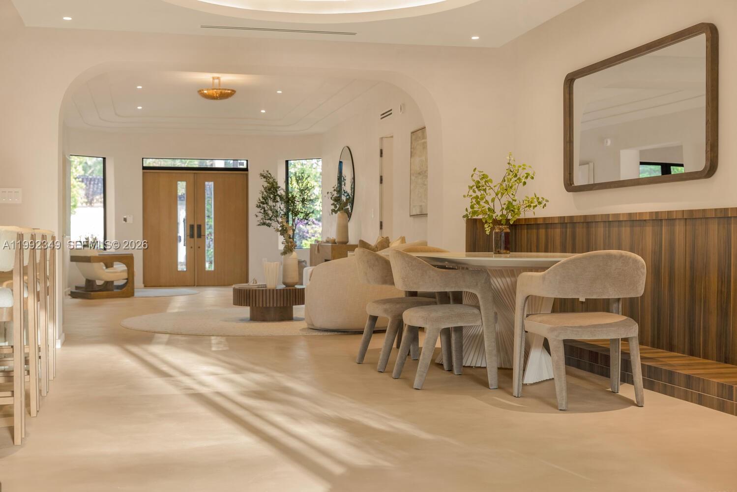 4430 Royal Palm Ave Miami Beach, FL 33140