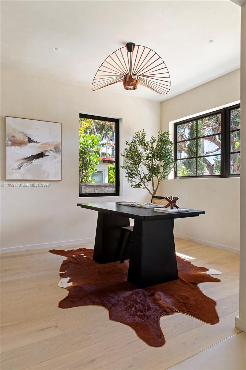 4430 Royal Palm Ave Miami Beach, FL 33140