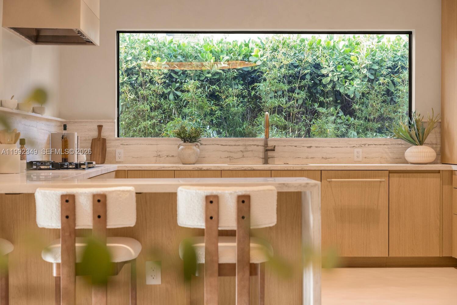 4430 Royal Palm Ave Miami Beach, FL 33140