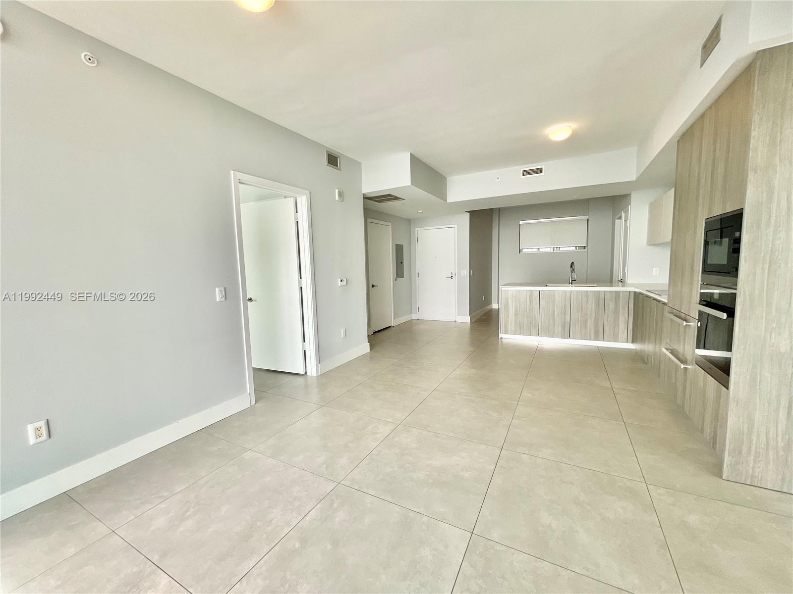 image Biscayne Beach4