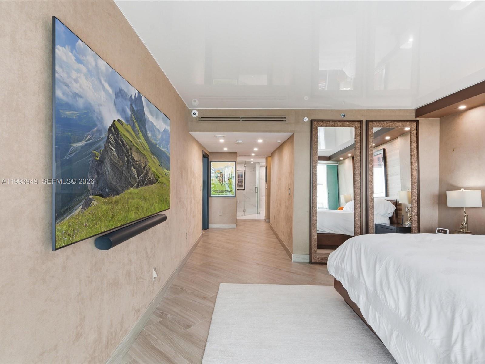 19955 NE 38th Ct #1205 Aventura, FL 33180