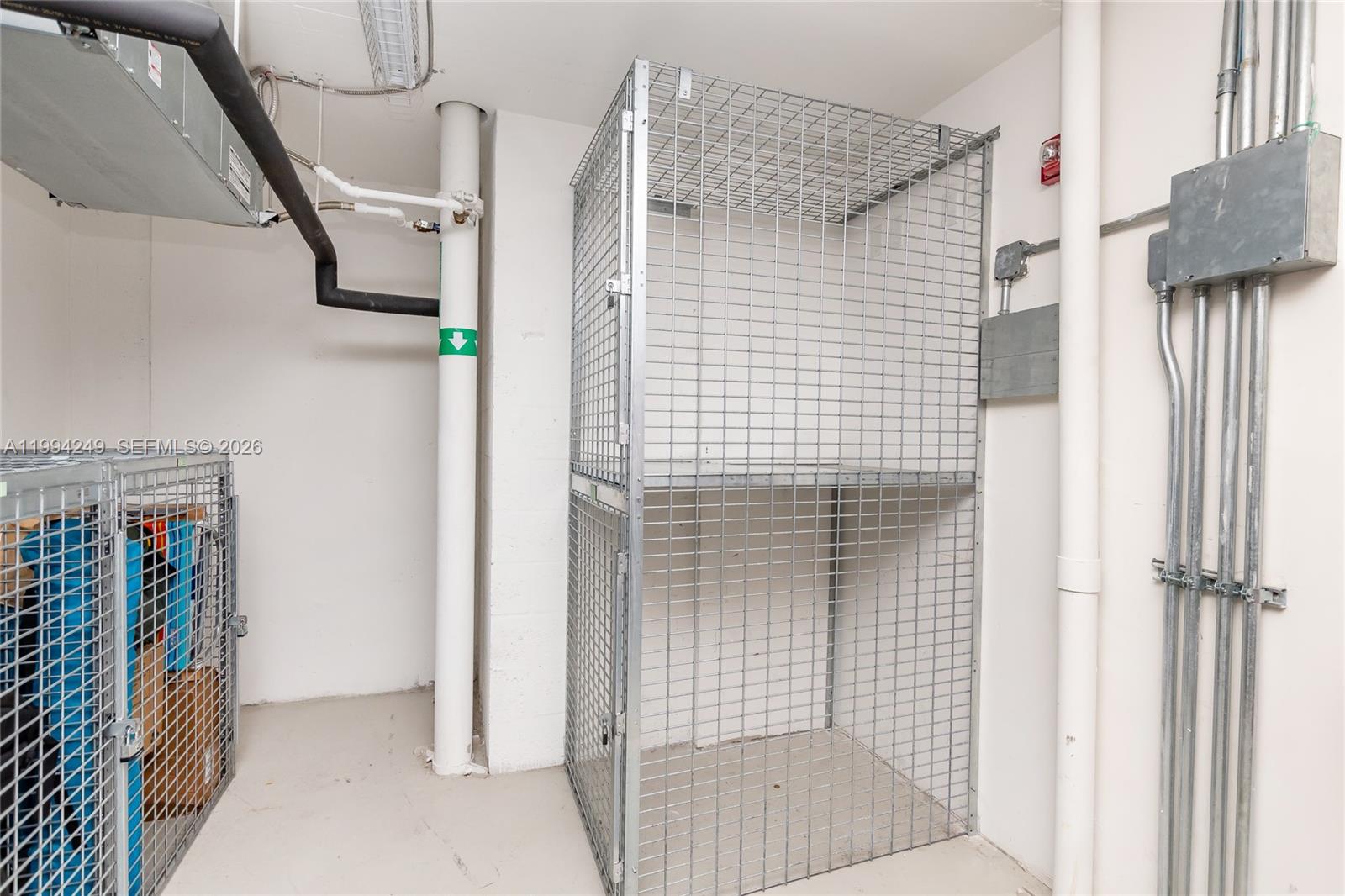 image Brickell on the River North8