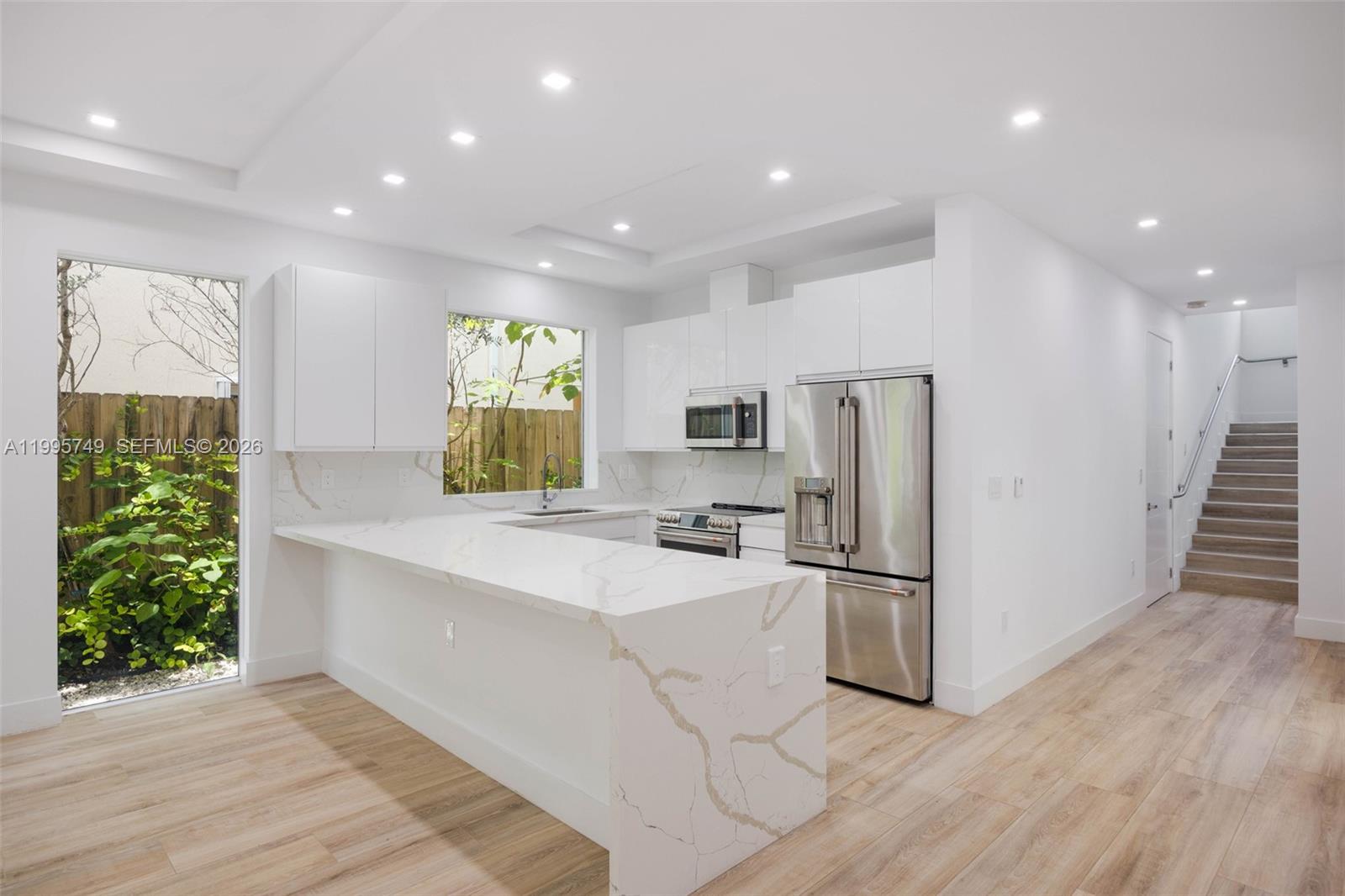 3162 Plaza St Coconut Grove, FL 33133