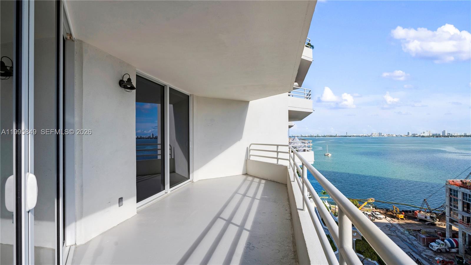 555 NE 34th St #609 Miami, FL 33137