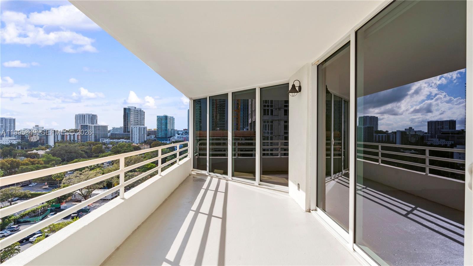 555 NE 34th St #609 Miami, FL 33137