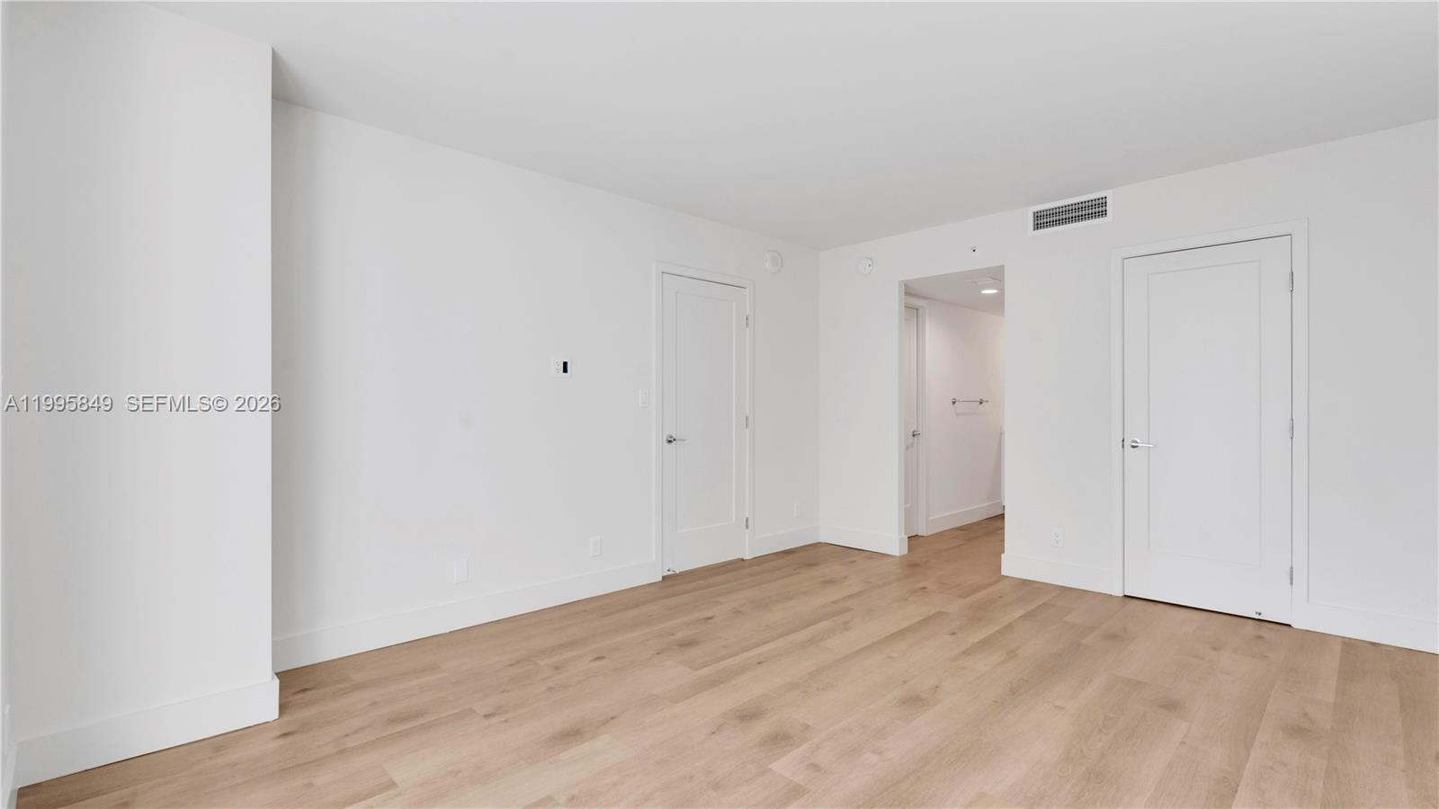 555 NE 34th St #609 Miami, FL 33137