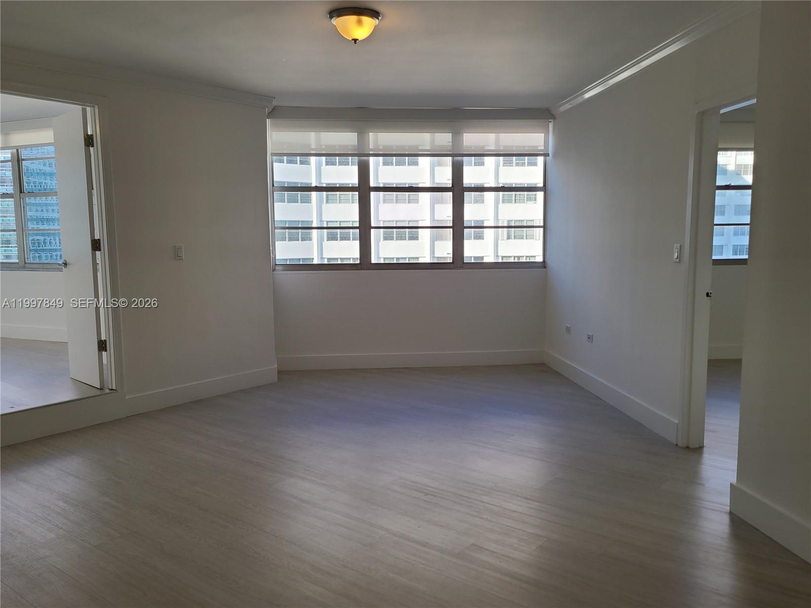 999 Brickell Bay Dr #1207 Miami, FL 33131