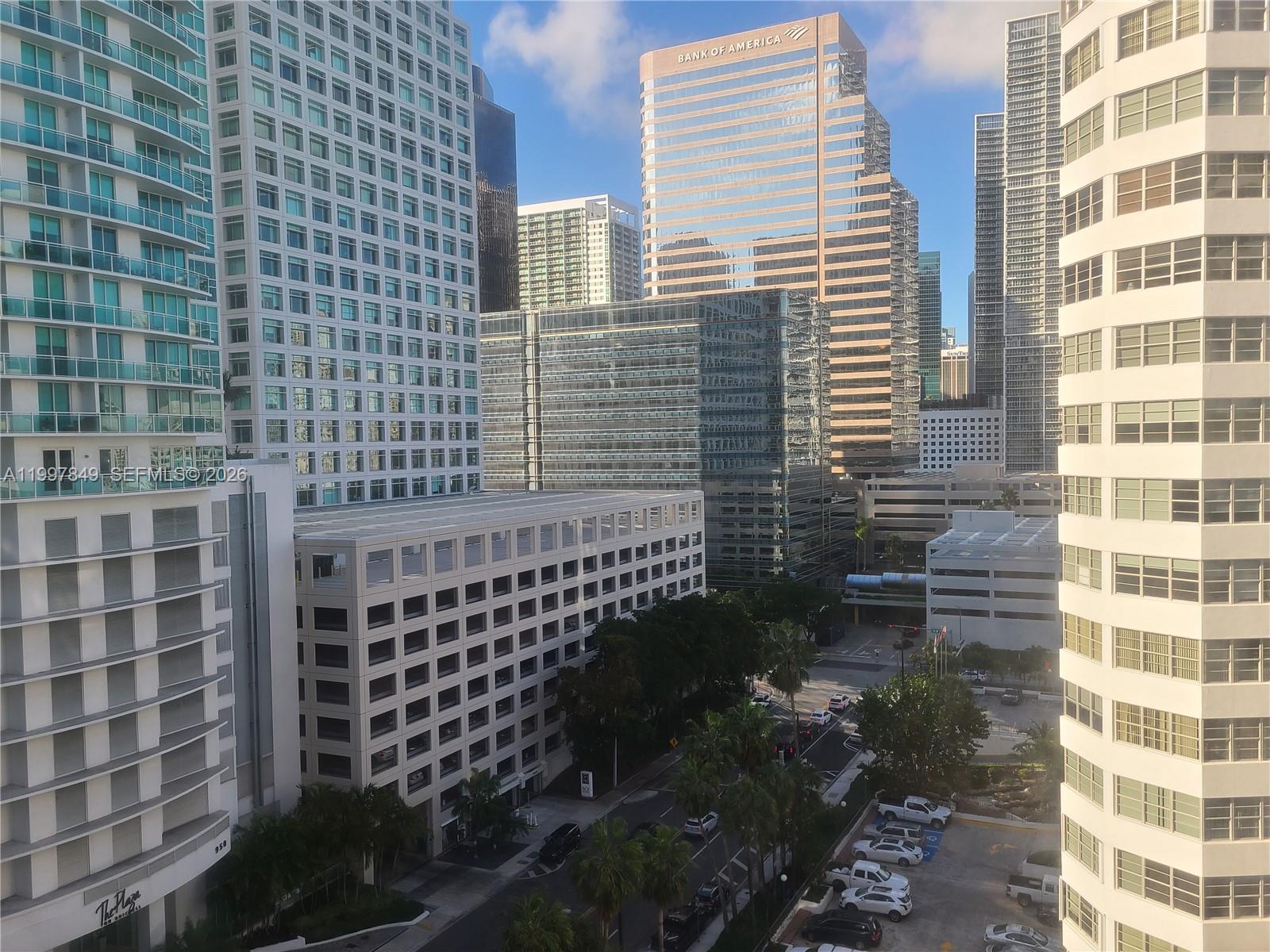 999 Brickell Bay Dr #1207 Miami, FL 33131