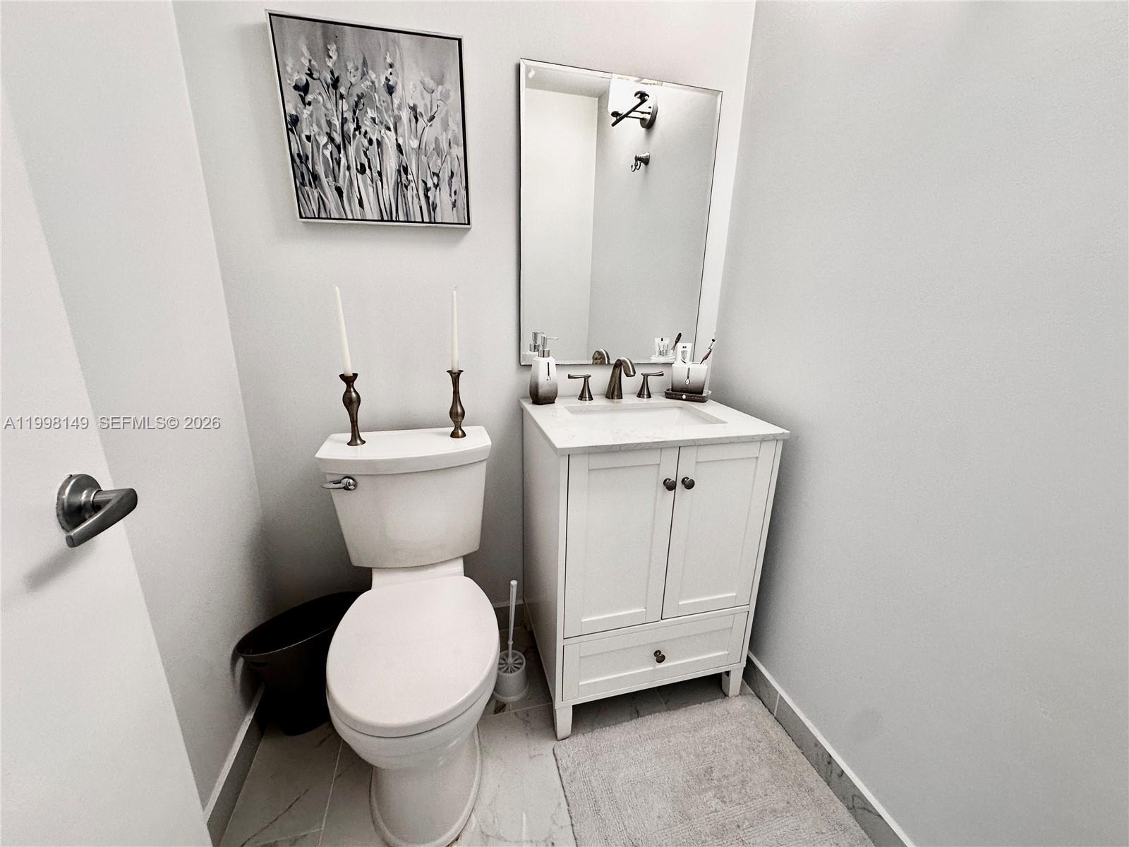 image Arlen House West17