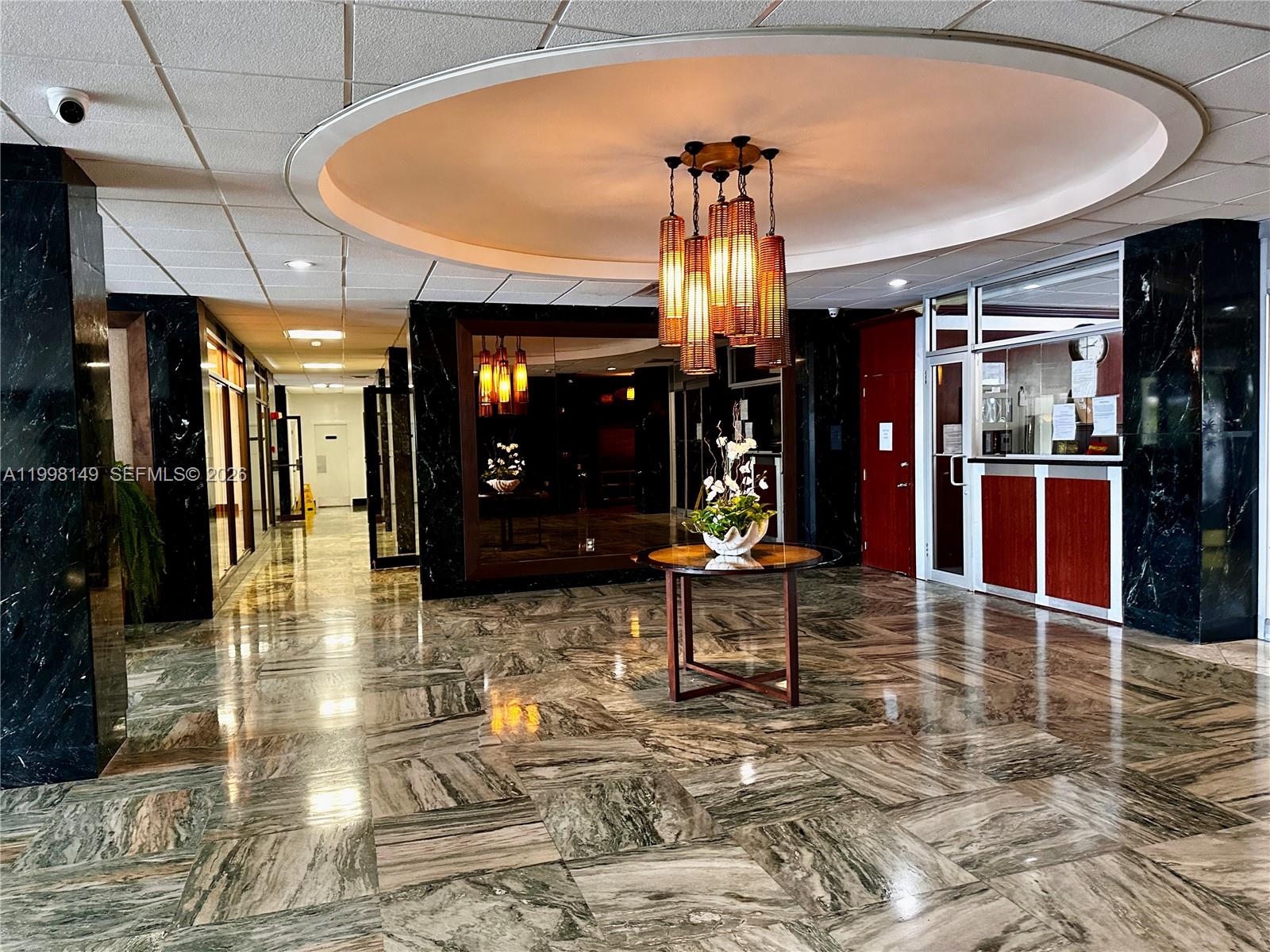 image Arlen House West22