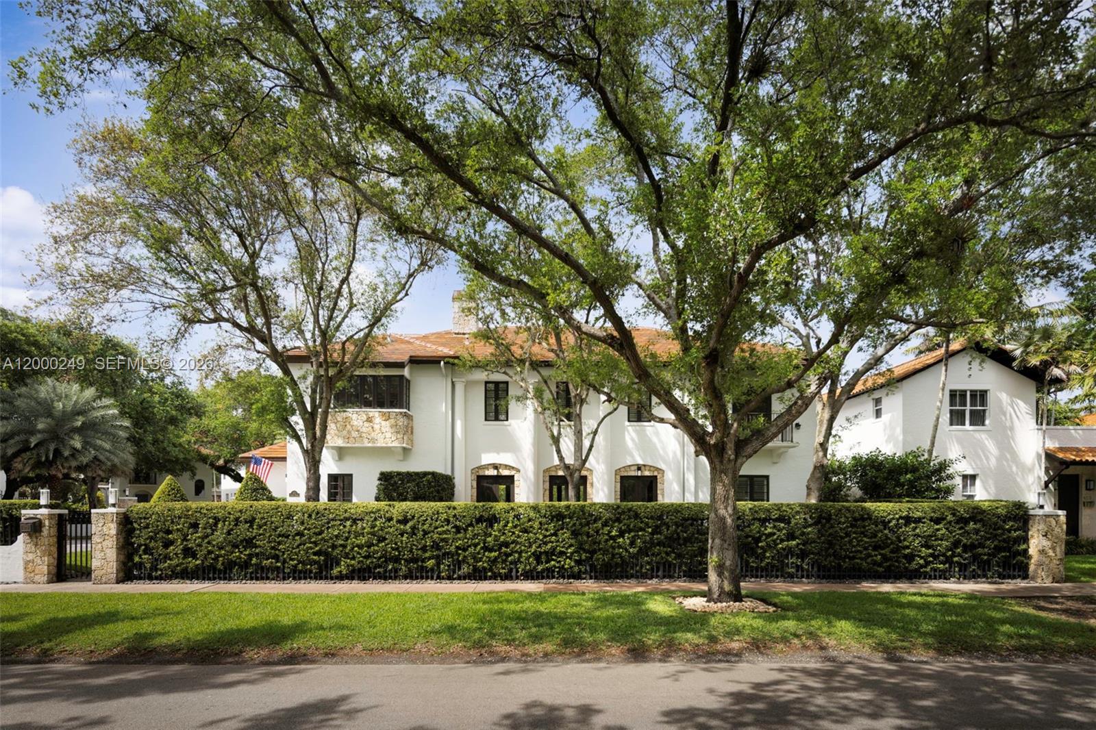 475 Amalfi Ave Coral Gables, FL 33146