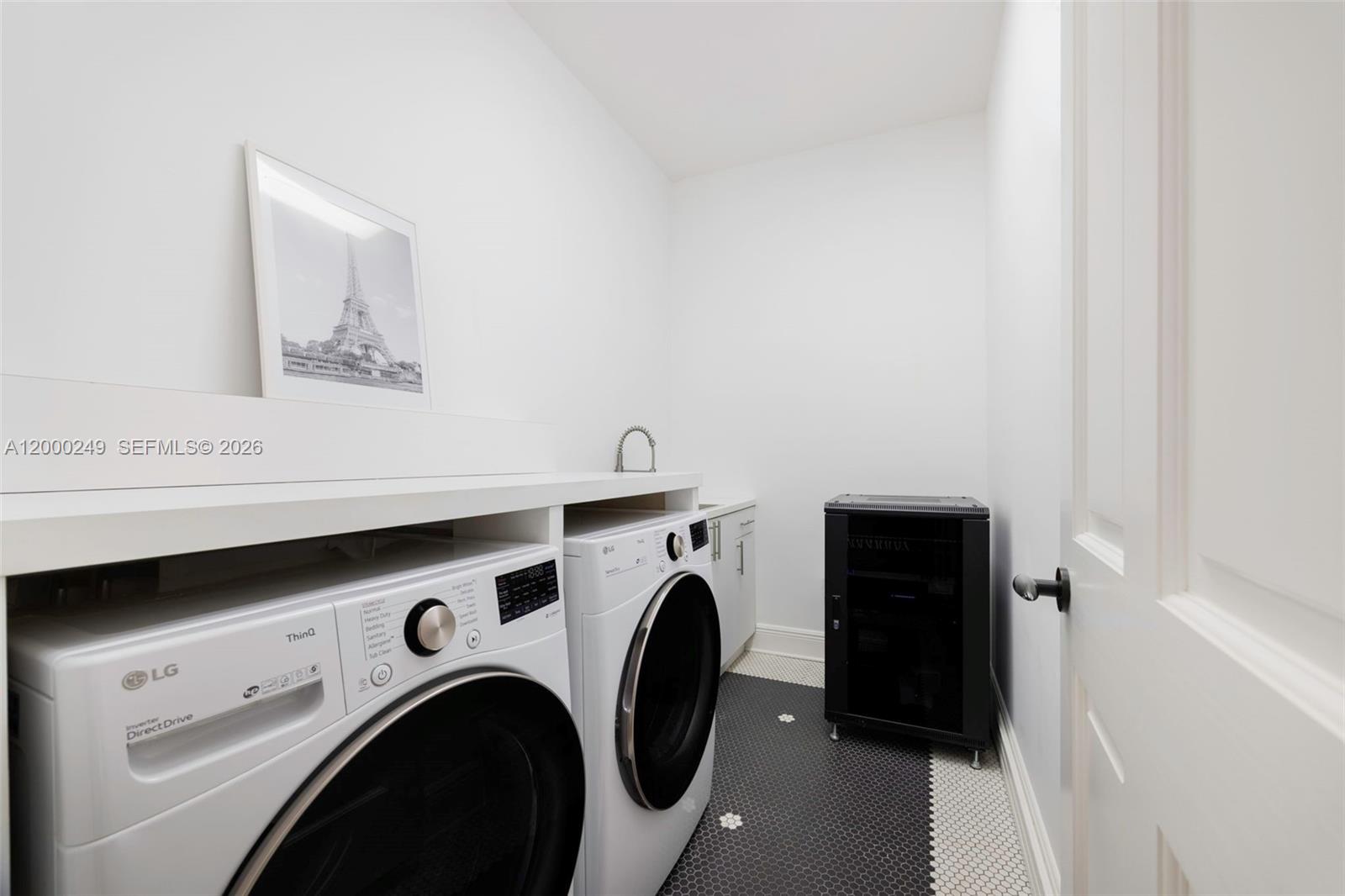 475 Amalfi Ave Coral Gables, FL 33146