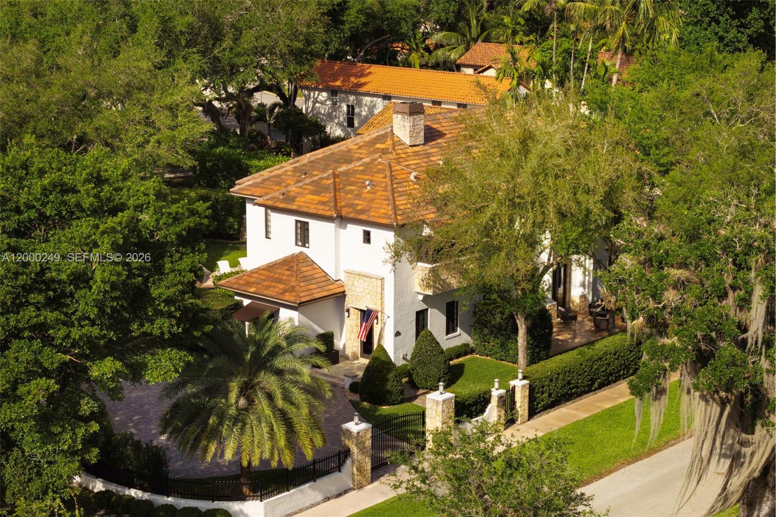 475 Amalfi Ave Coral Gables, FL 33146