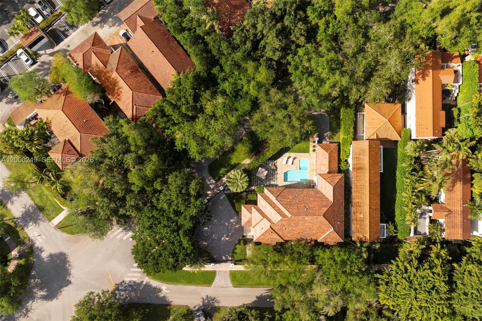 475 Amalfi Ave Coral Gables, FL 33146