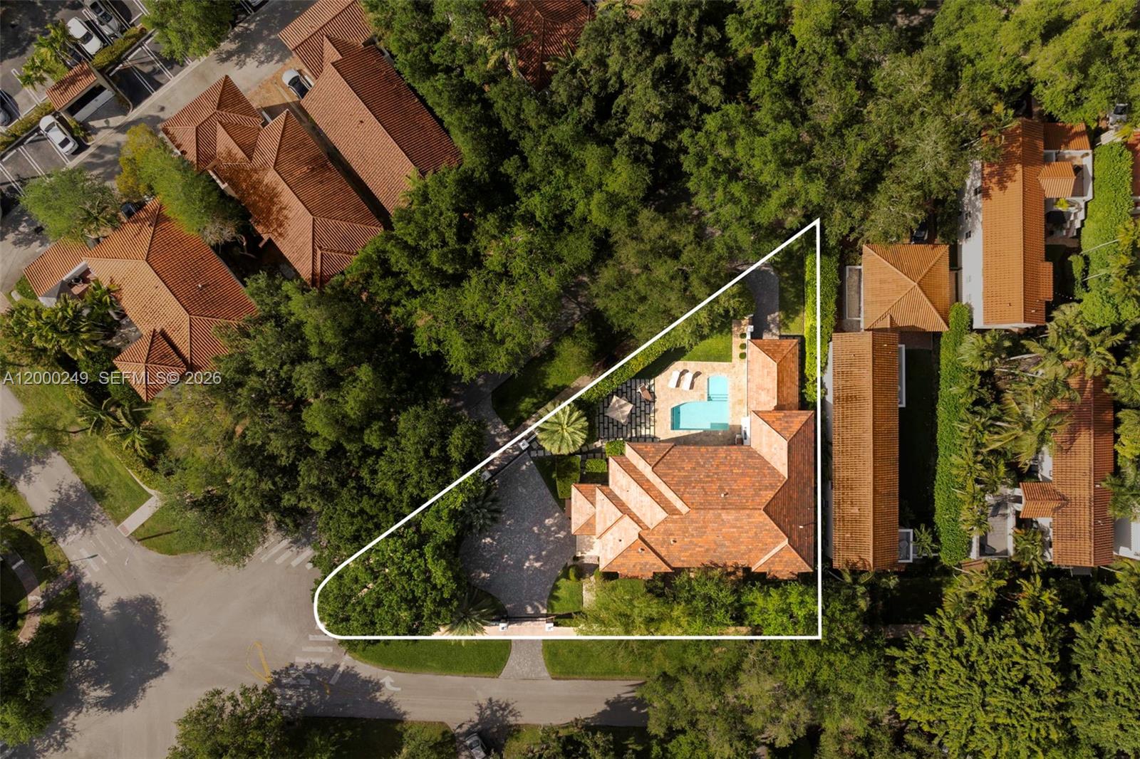 475 Amalfi Ave Coral Gables, FL 33146