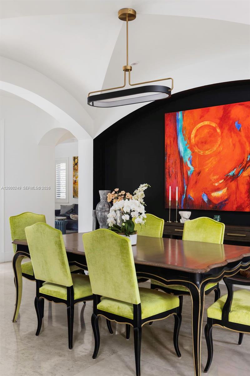 475 Amalfi Ave Coral Gables, FL 33146