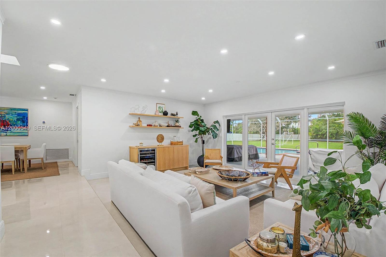 7230 SW 104th St Pinecrest, FL 33156