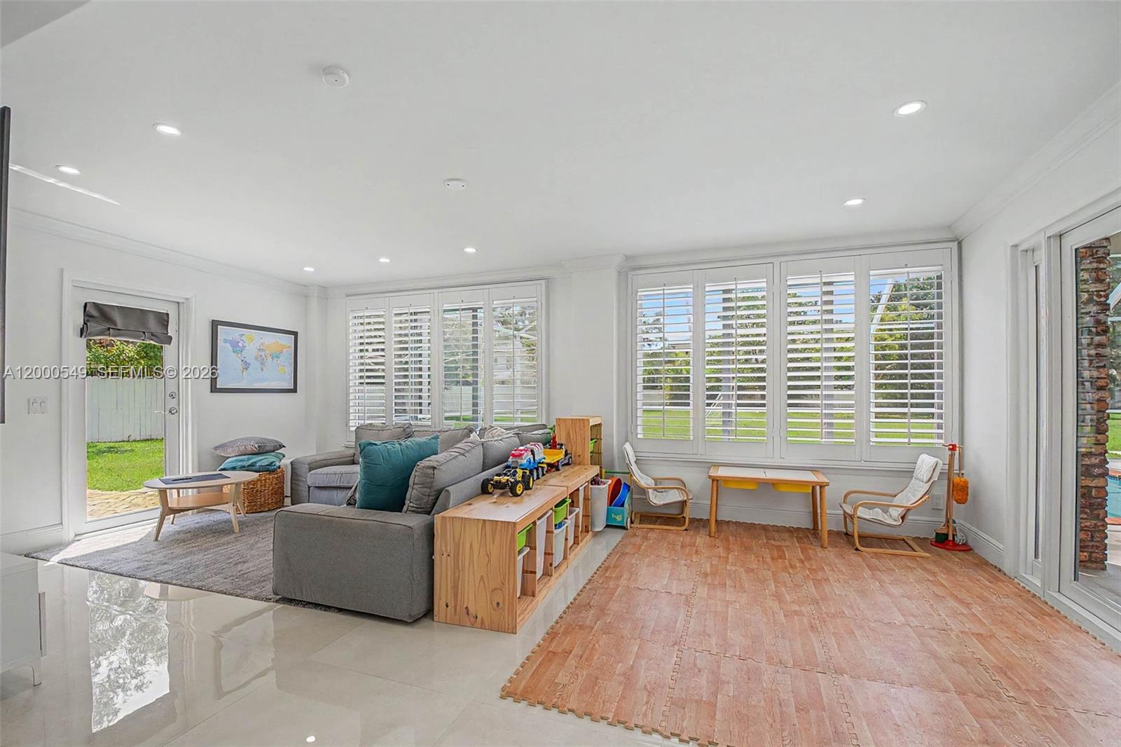 7230 SW 104th St Pinecrest, FL 33156