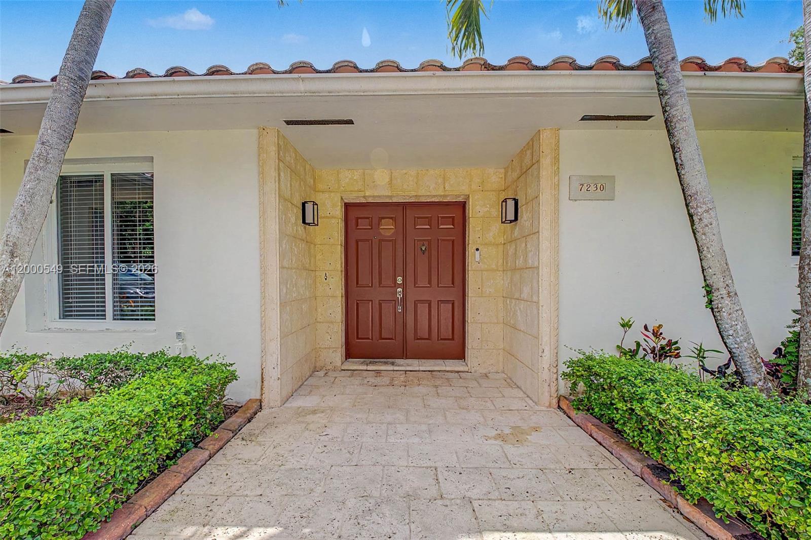 7230 SW 104th St Pinecrest, FL 33156