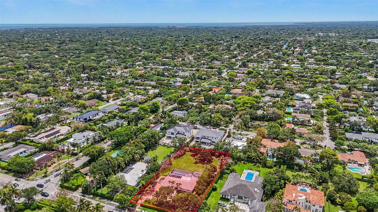 7230 SW 104th St Pinecrest, FL 33156