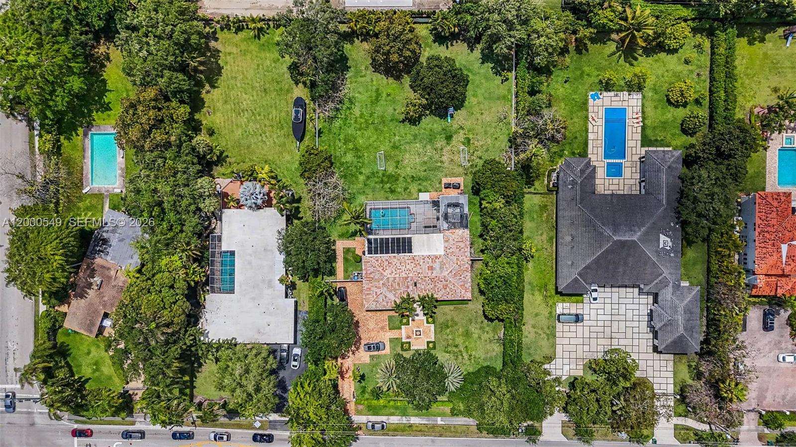 7230 SW 104th St Pinecrest, FL 33156