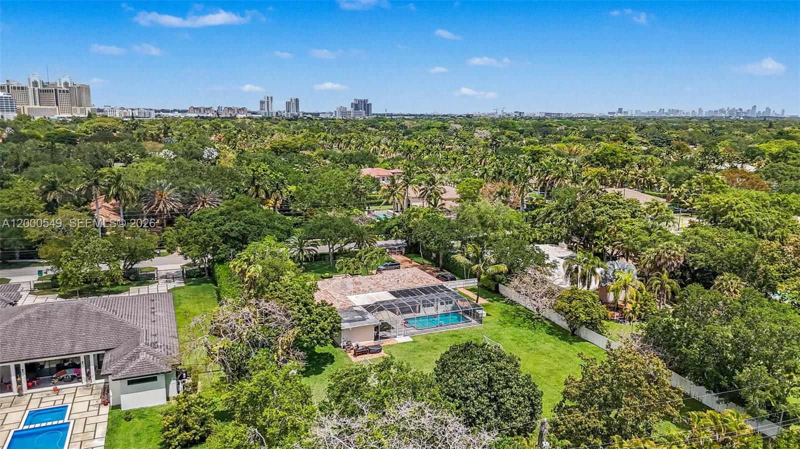 7230 SW 104th St Pinecrest, FL 33156