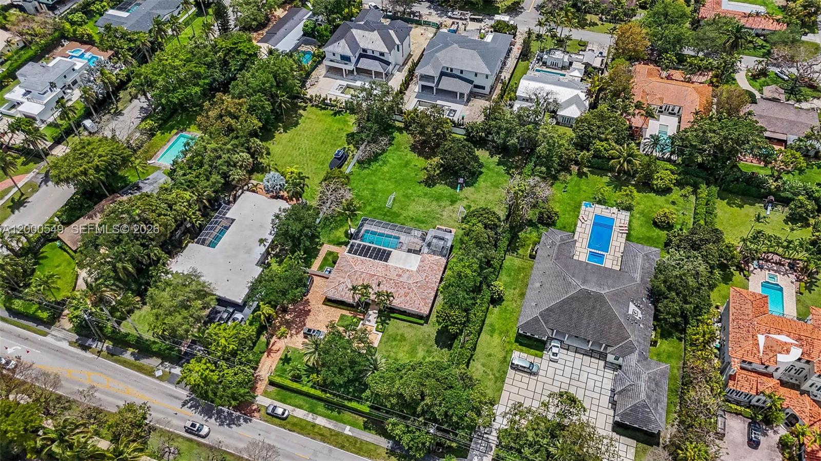 7230 SW 104th St Pinecrest, FL 33156