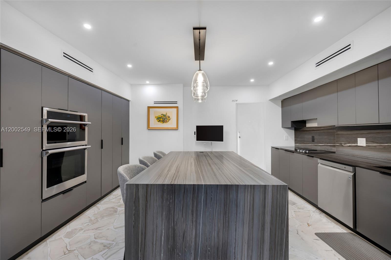 1141 NE 90th St Miami, FL 33138