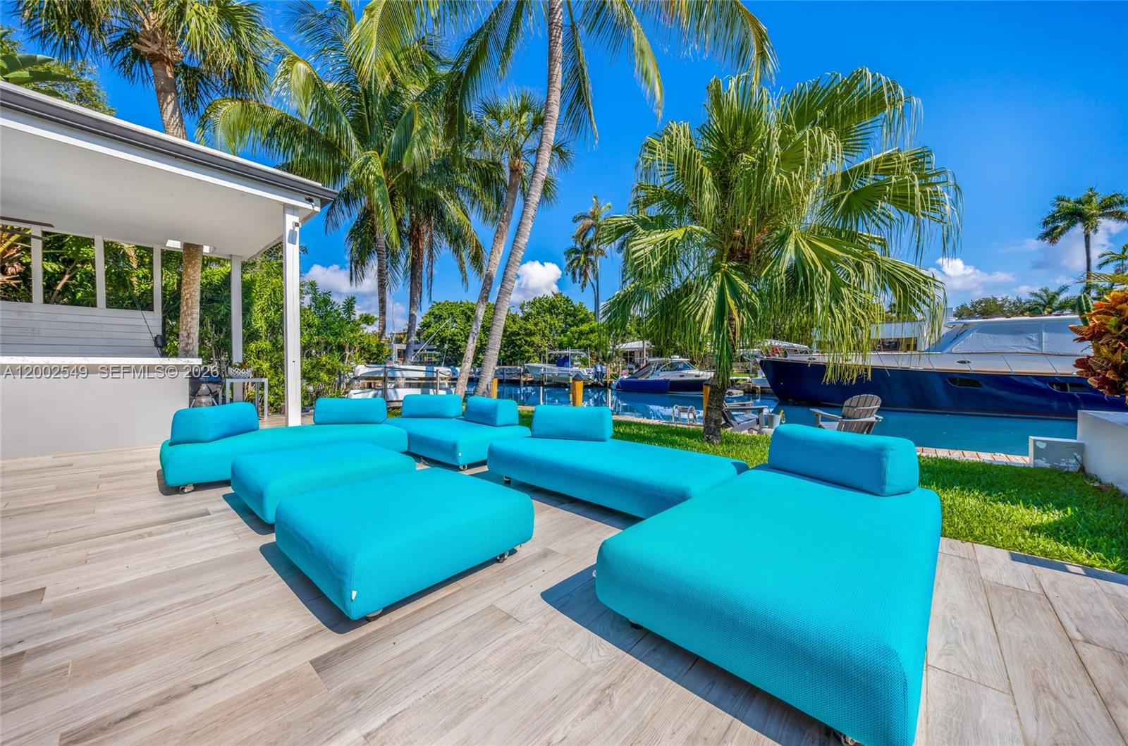 1141 NE 90th St Miami, FL 33138