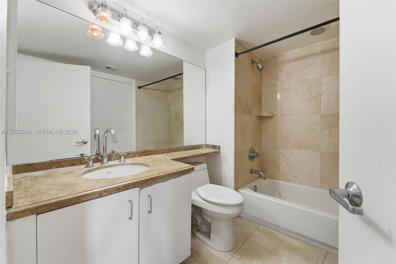 650 West Ave #2612 Miami Beach, FL 33139