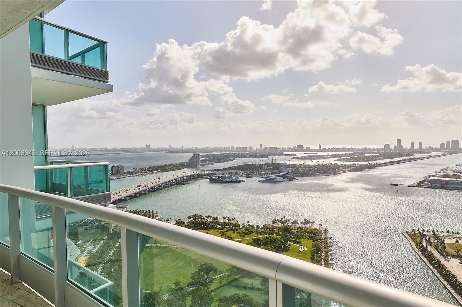 900 Biscayne Blvd #4201