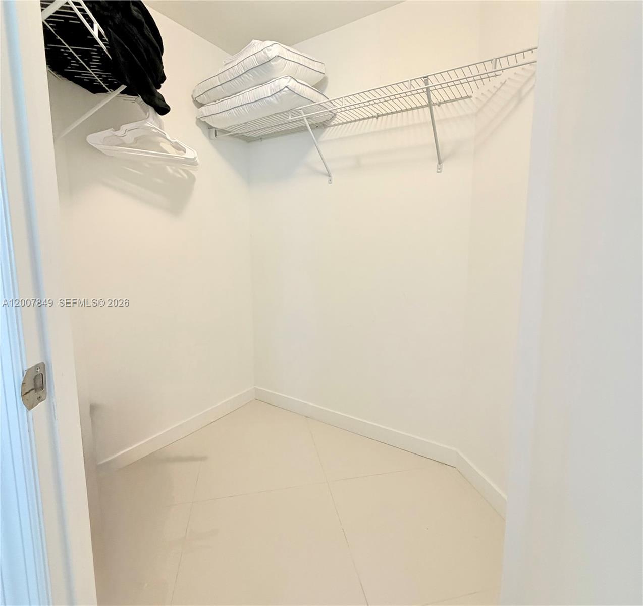 image 500 Brickell East12