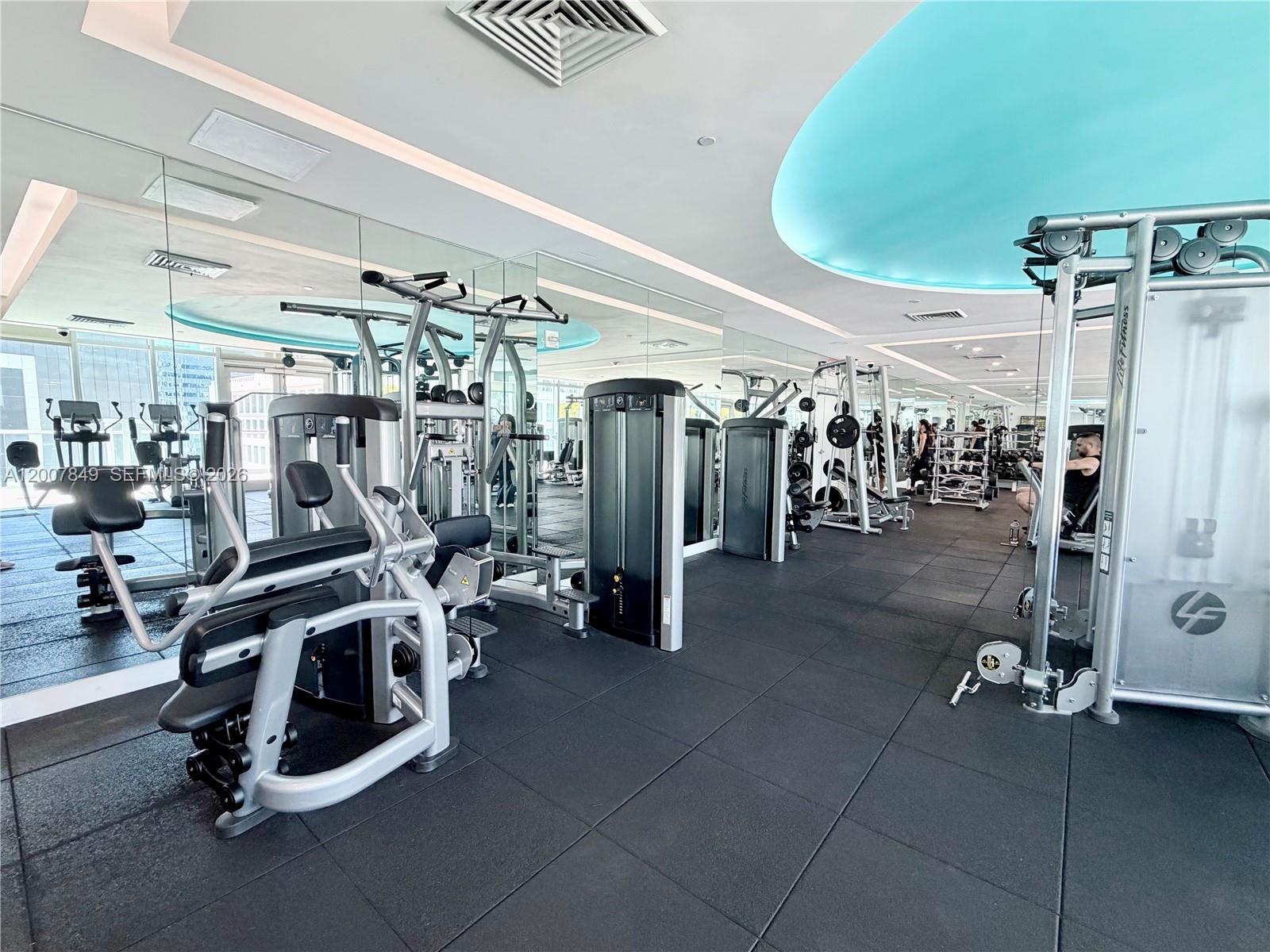 image 500 Brickell East18