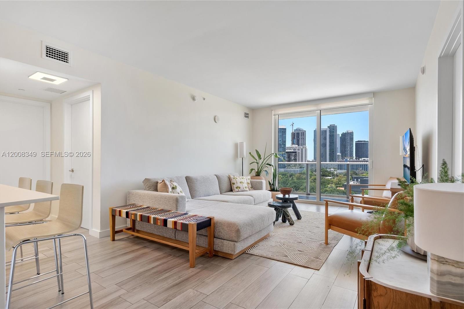 4250 Biscayne Blvd #1218