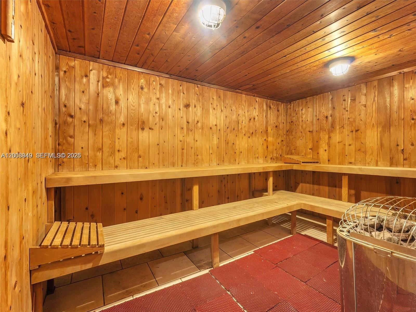 image Arlen House East27