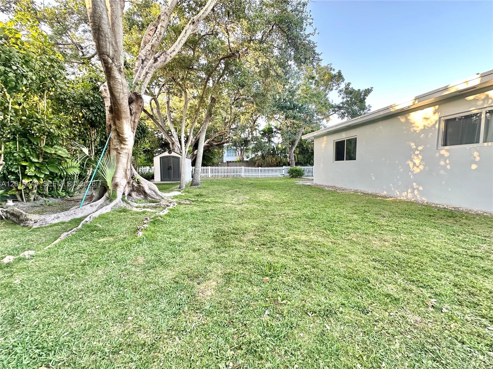 7800 SW 57th Ct South Miami, FL 33143