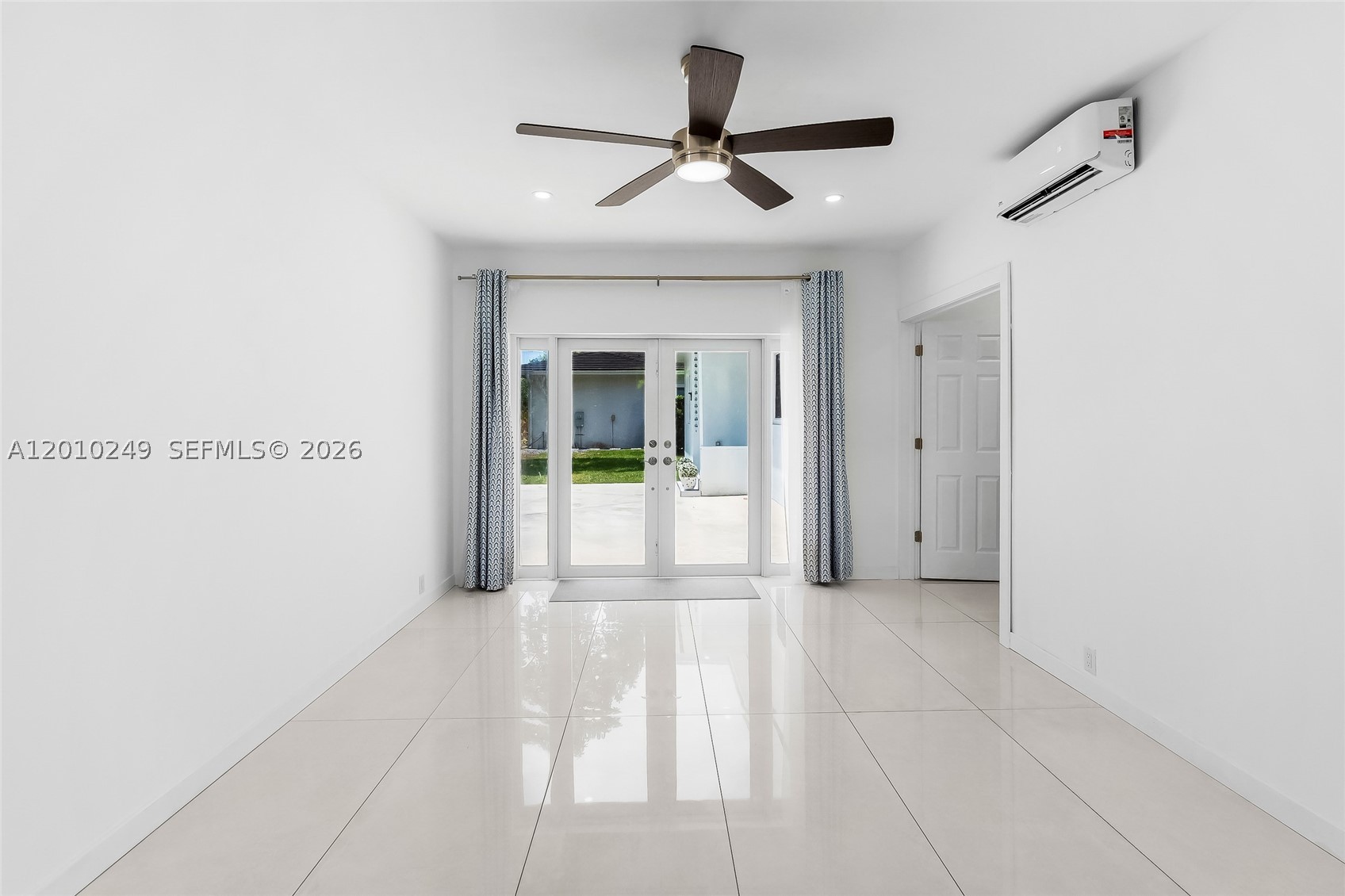 7800 SW 57th Ct South Miami, FL 33143