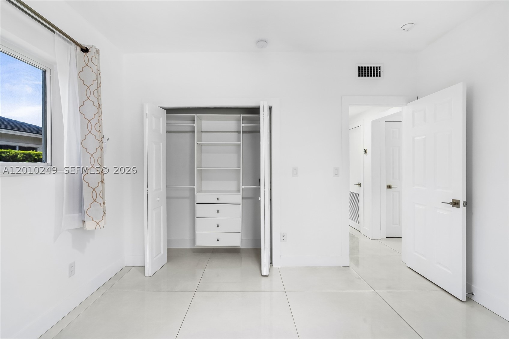 7800 SW 57th Ct South Miami, FL 33143
