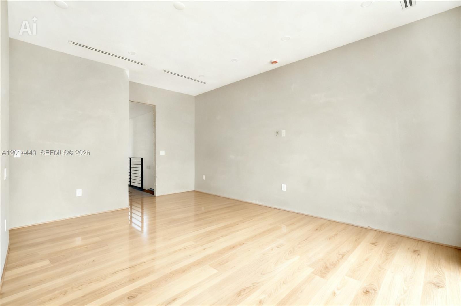 1501 SW 21st St Miami, FL 33145