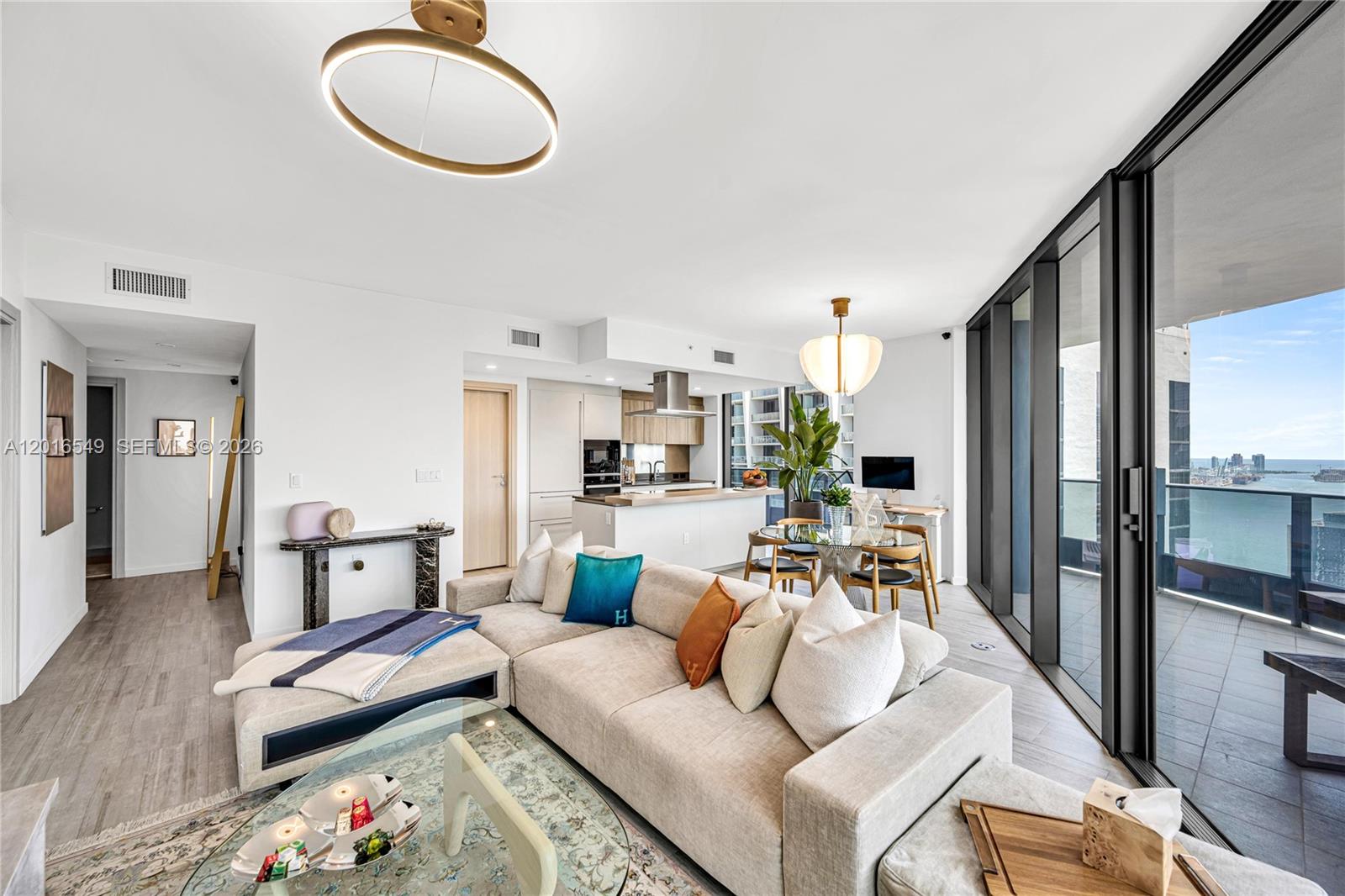image Brickell Flatiron21