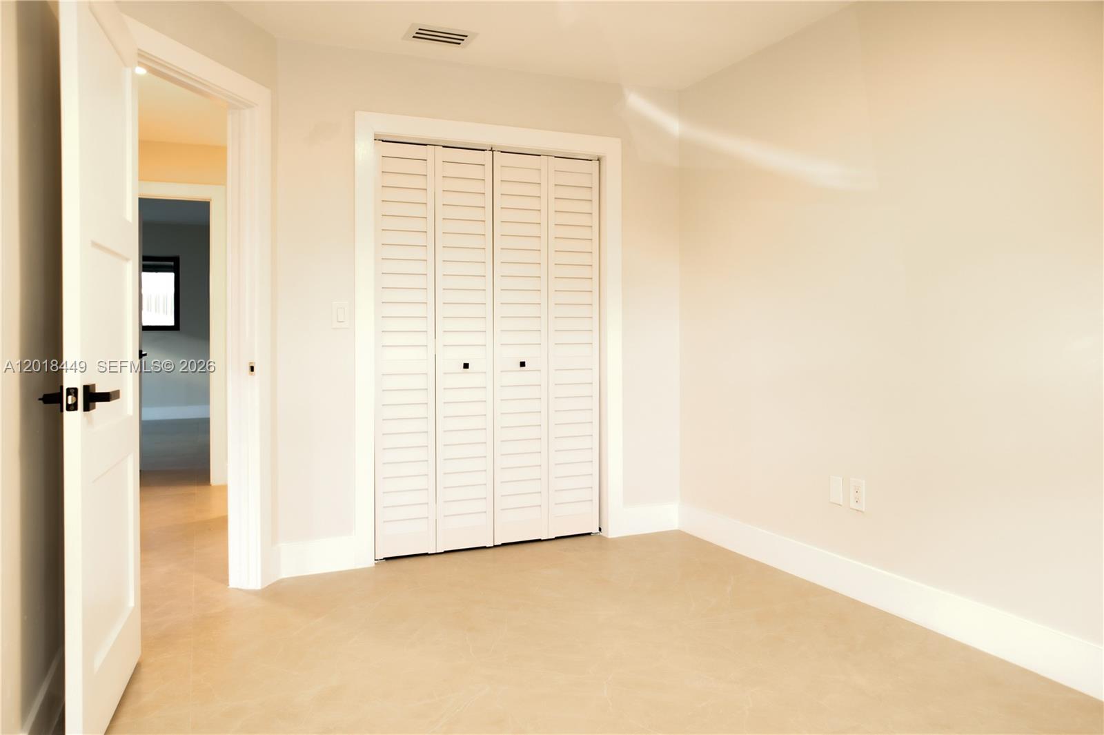 3983 SW 2nd St Miami, FL 33134