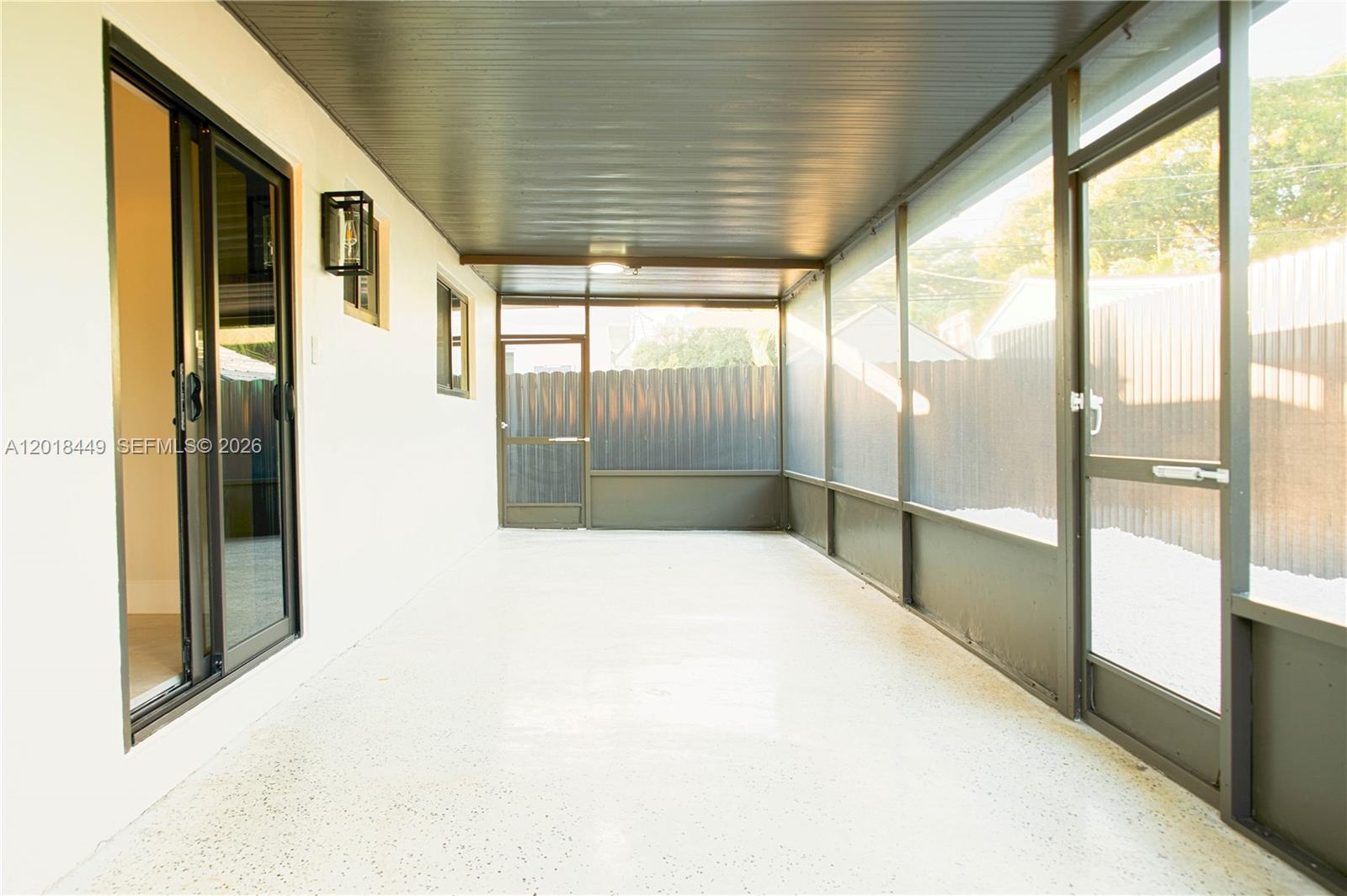3983 SW 2nd St Miami, FL 33134