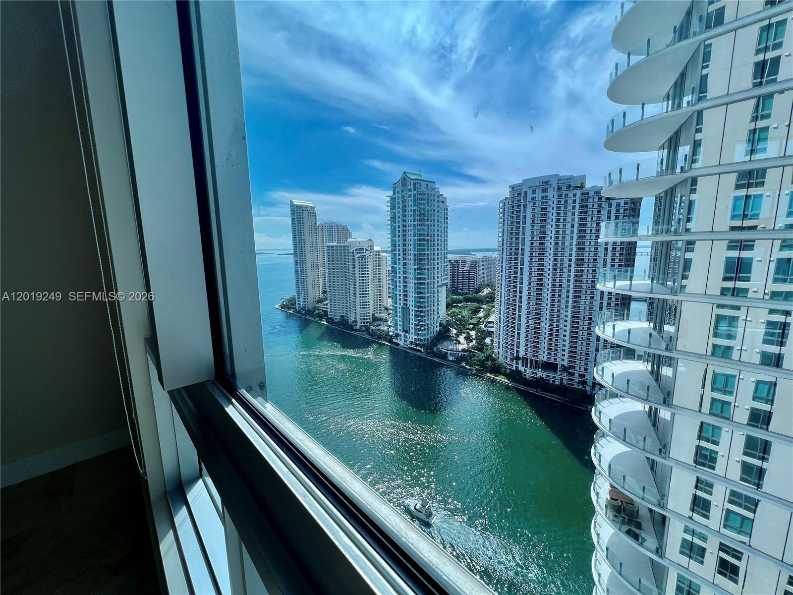 300 S Biscayne Blvd #2606 Miami, FL 33131