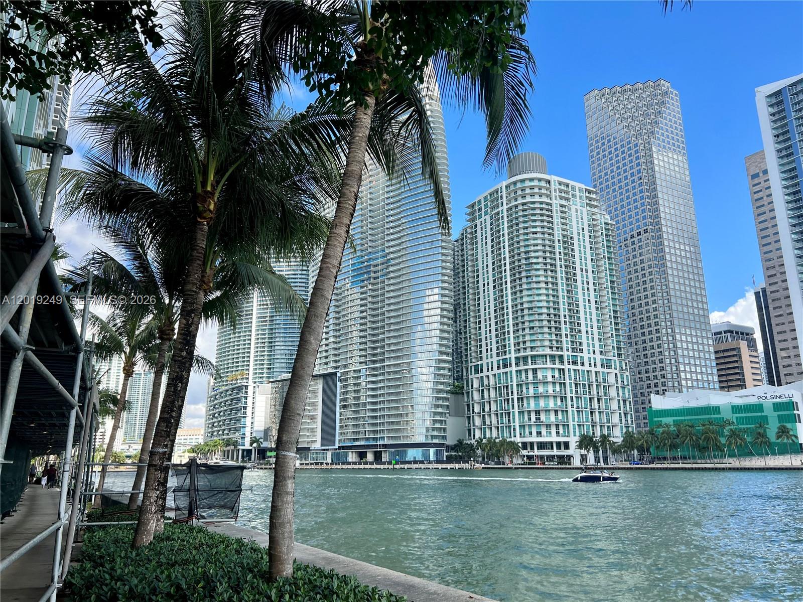 300 S Biscayne Blvd #2606 Miami, FL 33131