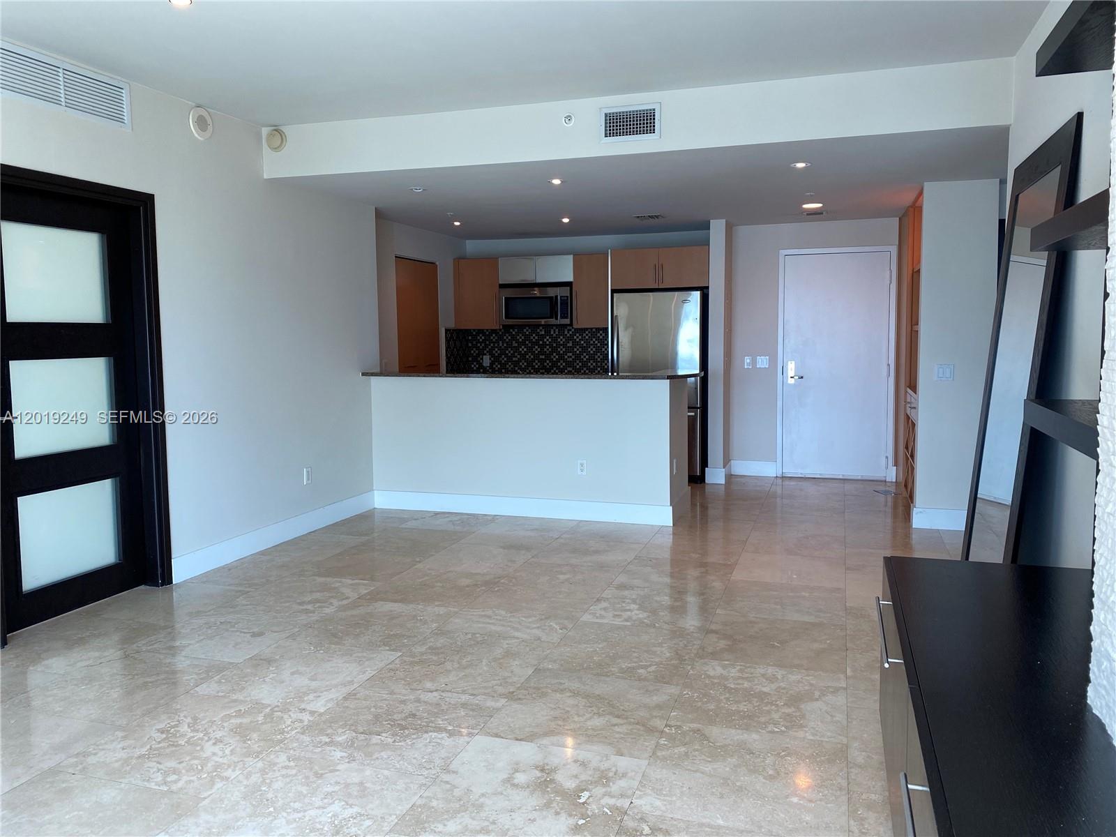 300 S Biscayne Blvd #2606 Miami, FL 33131