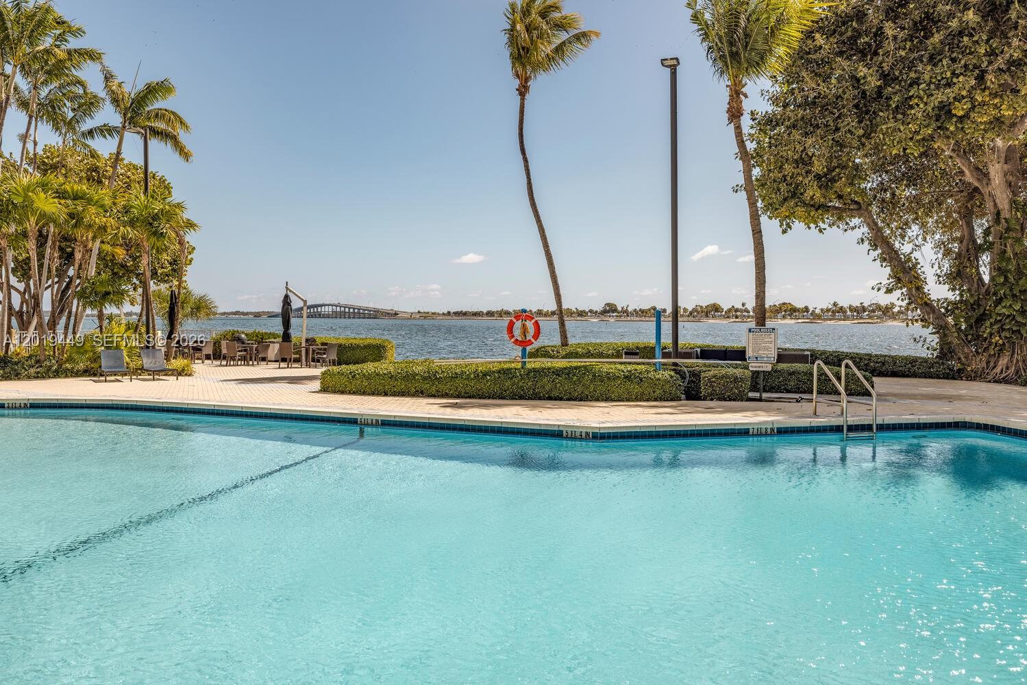 2451 Brickell Ave #6T